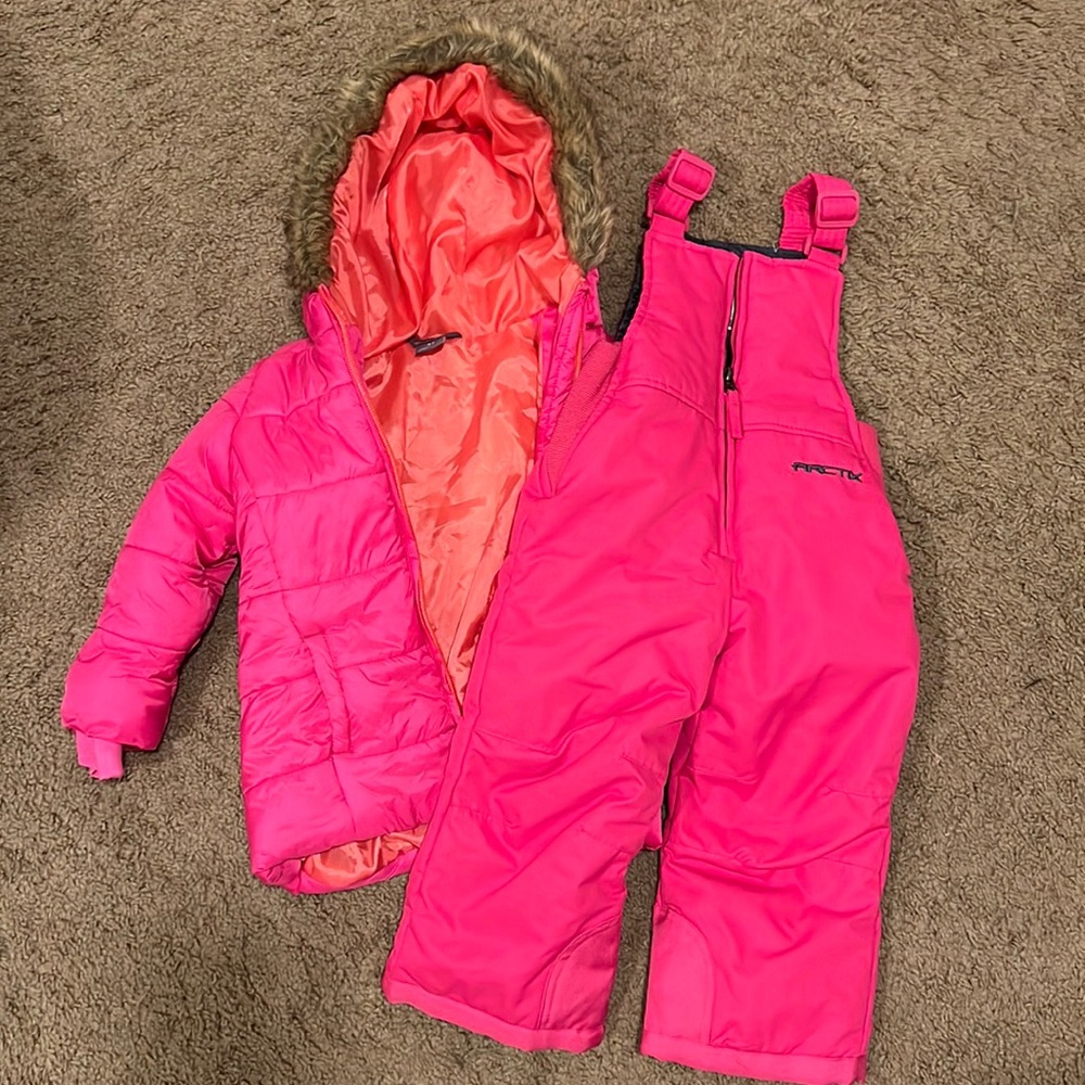 Toddler Snow Outfit Like New 2T